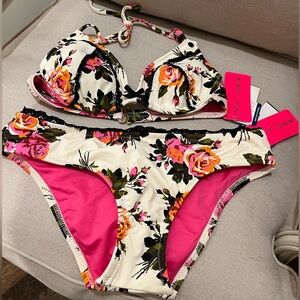 New w/tags! Betsy Johnson floral bikini.